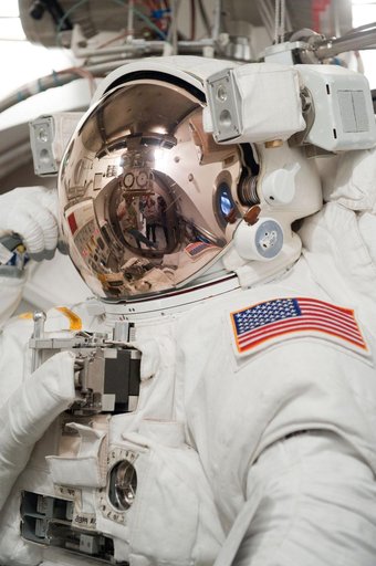 SSATA Crew Training and EMU Verification for STS-135 astronaut Rex Walheim
