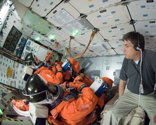 STS-134 crew during CCTII Prelaunch Ingress/Egress 91020 training