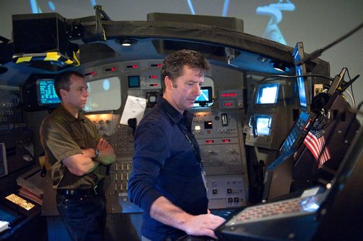 STS-134 crew during PDRS PRF ADV (AMS) traiining
