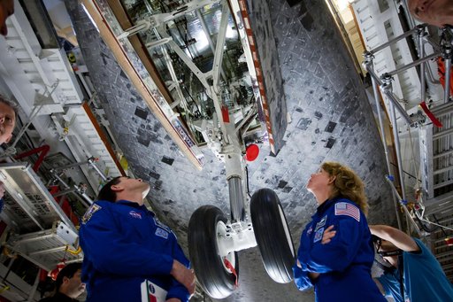 STS_135_CEIT
