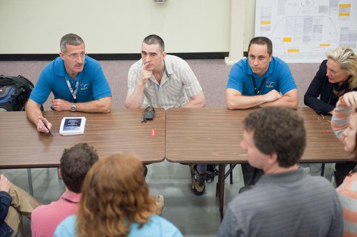Expedition 29/30 ISS Routine Ops training in ISS mockups