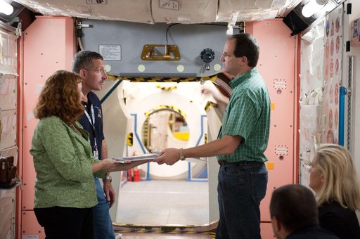 Expedition 29/30 ISS Habitability Equipment and Procedures training in ISS mockups.