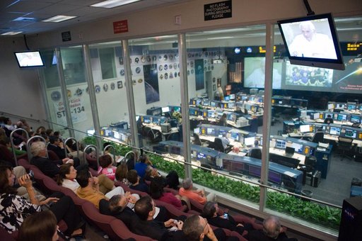 MCC Guest Viewing Program of Pope Benedict XVI's call to the ISS/STS-134 crew.