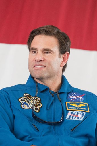 STS-134 Crew Return, Ellington 990