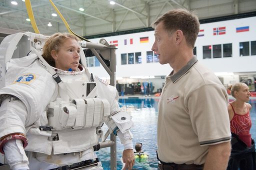 Final space shuttle crew training session in the NBL