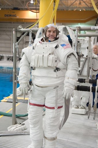 Final space shuttle crew training session in the NBL