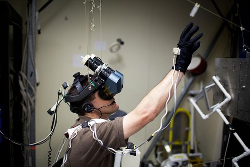 STS_135_VR