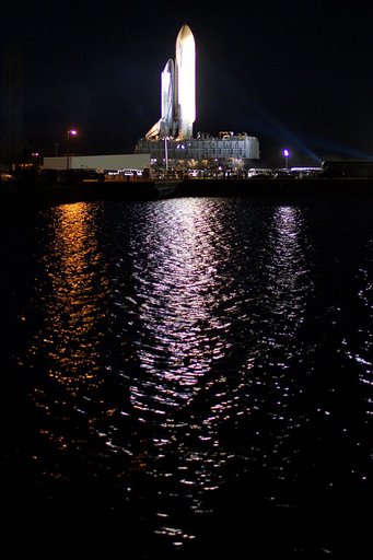 STS_135_RollOut