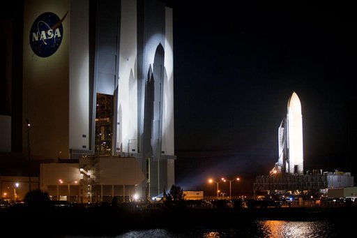 STS_135_RollOut