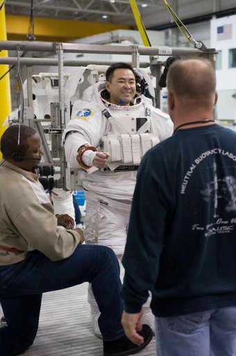 jsc2012e018675