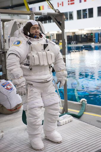 jsc2012e018687