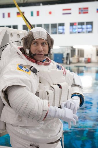 jsc2012e034747