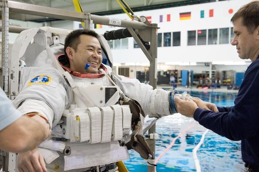 jsc2012e035400