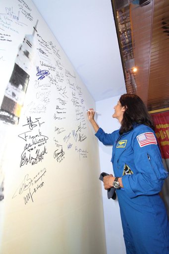 jsc2012e100217