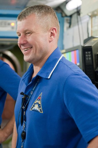 jsc2012e106556