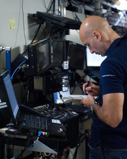 jsc2012e214999