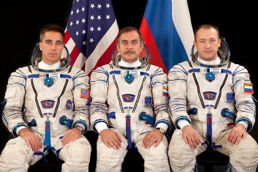 Expedition 33 Crew portrait