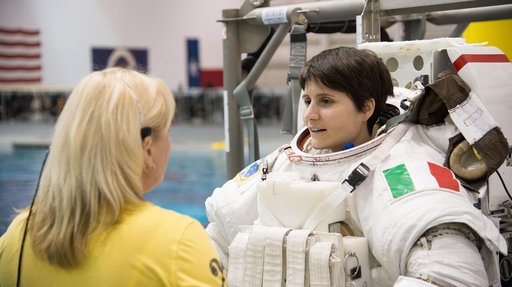 jsc2012e237648
