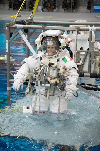 jsc2012e238113