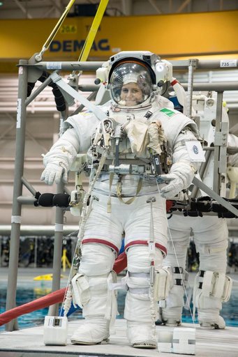 jsc2012e238472