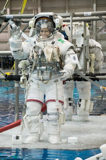 jsc2012e238474