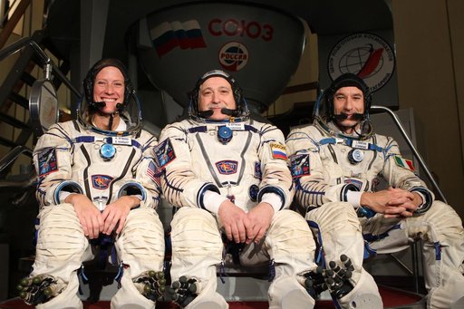 Expedition 34 Prelaunch photo