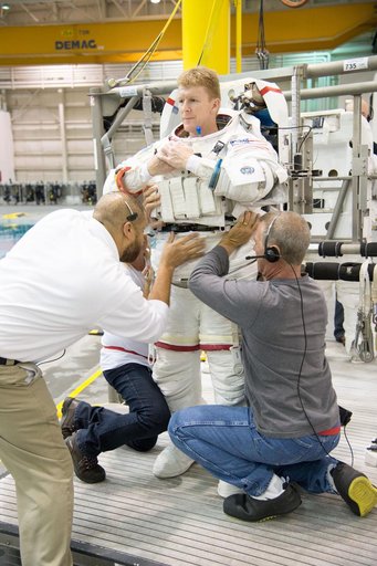 EVA Skills training in the NBL