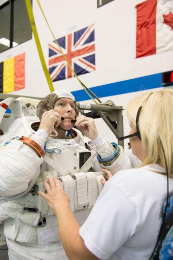 EVA Skills training in the NBL