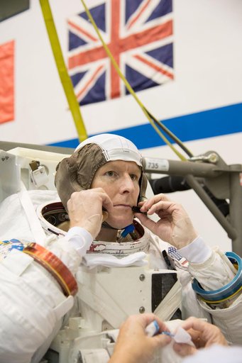 EVA Skills training in the NBL