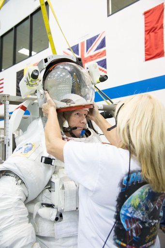 EVA Skills training in the NBL