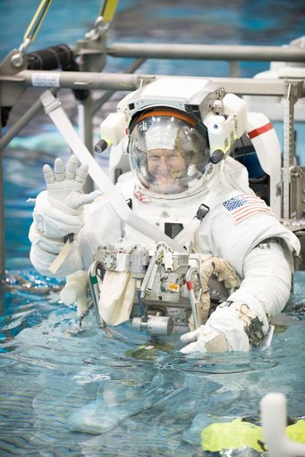 EVA Skills training in the NBL