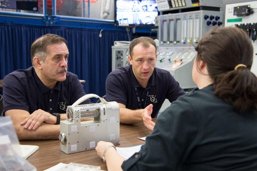 jsc2012e238835