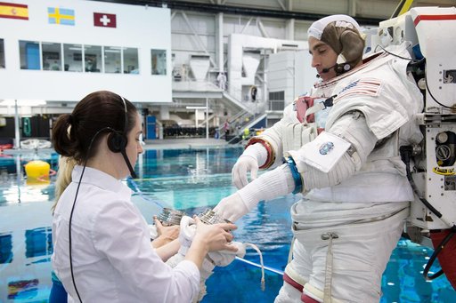 jsc2013e002336