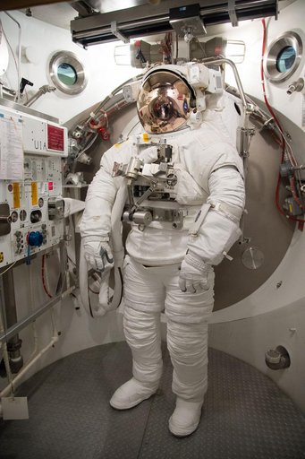 jsc2013e013692