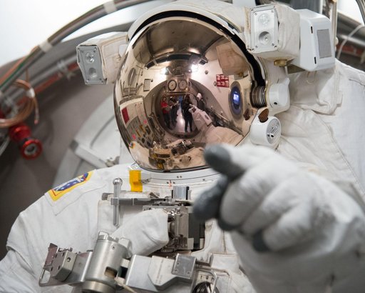 jsc2013e013693
