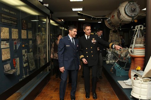 jsc2013e013822