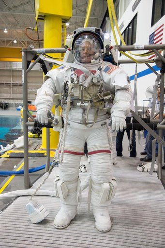jsc2013e024881