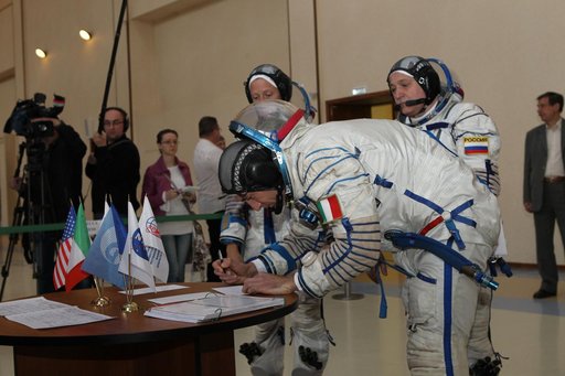 jsc2013e028027