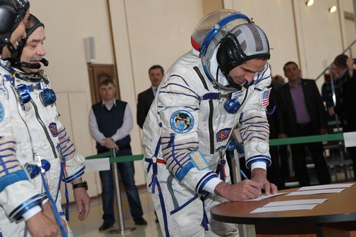 jsc2013e028653