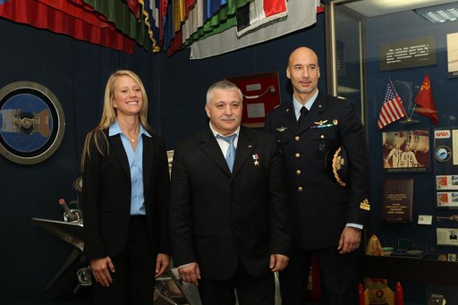 jsc2013e030447