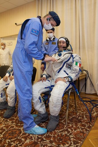 jsc2013e033627