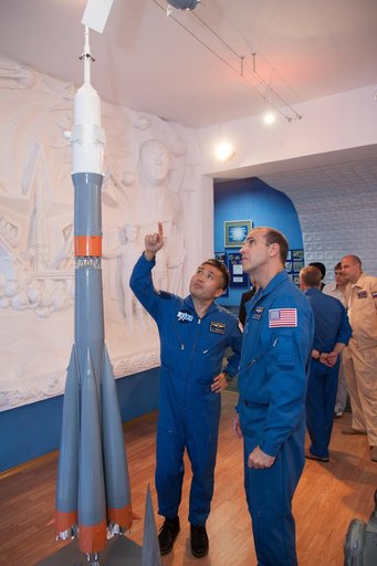 jsc2013e033642