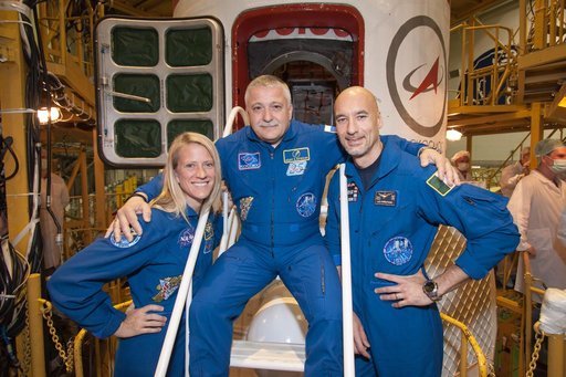 jsc2013e048417