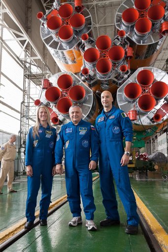 jsc2013e048420
