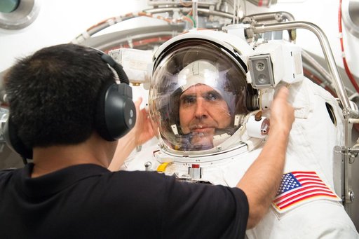 jsc2013e065249