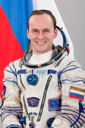jsc2013e075997