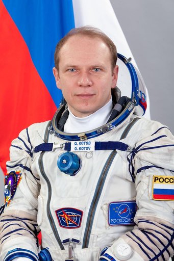 jsc2013e075998