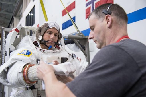 jsc2013e088079