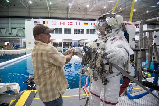 jsc2013e088103
