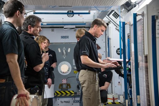 jsc2014e026252